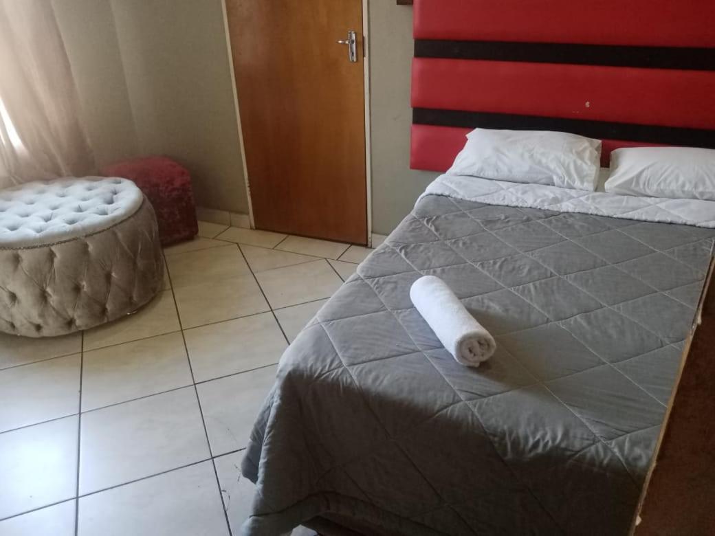 Ebony Guest House Pretoria Ngoại thất bức ảnh